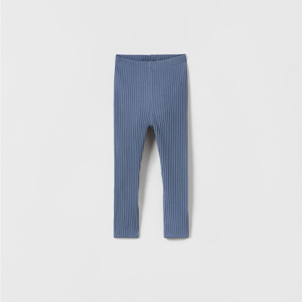 Zara Sweatshirt Set - Picture 3 of 3